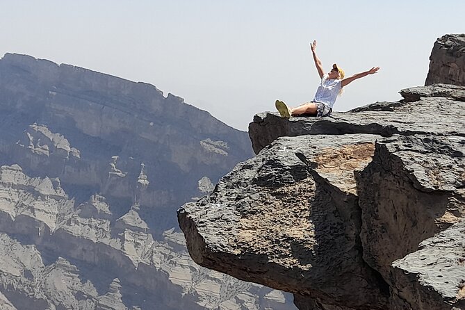 Private Overnight Nizwa & Jebel Akhdar Tour from Muscat - Birkat Al Mouz and the Al Kattmyn falaj
