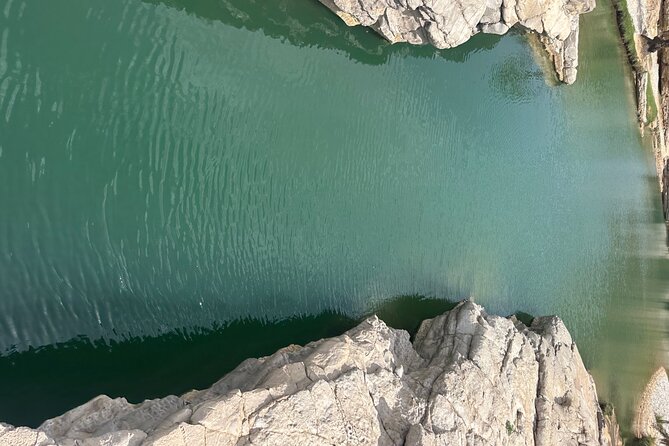 Private Safari tour and Wadi in 4x4 with a local guide - What a local guide adds