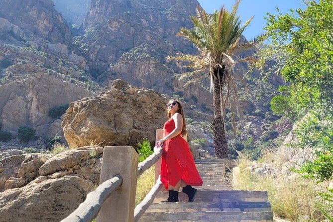 Private Sultan Qaboos Grand Mosque-Nakhal Fort-Wakan Village - Full Day Tour - Nakhal Fort and its rooms above the palms