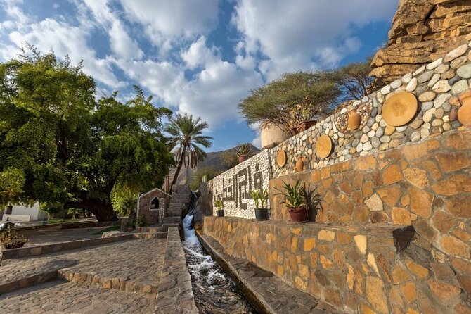 Private Tour Nizwa Birkat Al Mouz and Oman Across Ages Museum - Oman Across Ages Museum changes the pace