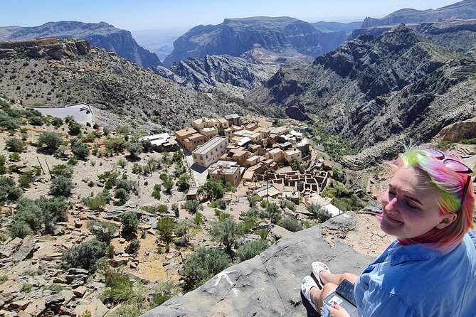 Private Tour to Jebel Akhdar Al Suwjara Village - Food, timing, and what to carry