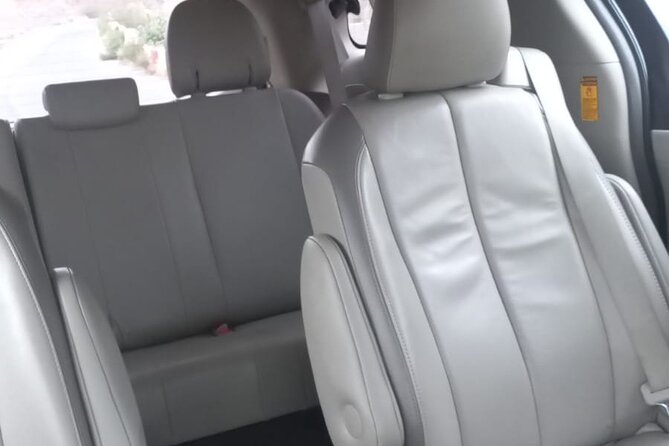 Private Transfer Arrival or Departure Muscat Airport - Private service means your group rides alone