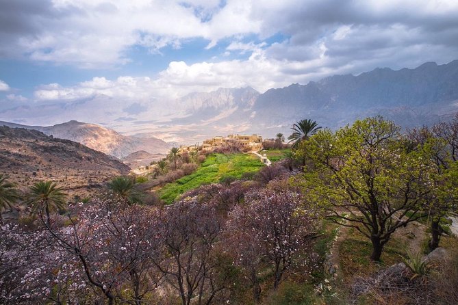 Salalah East & West Combination(Salalah tours):Oman Shore excursions - Why this route works for seeing Salalah