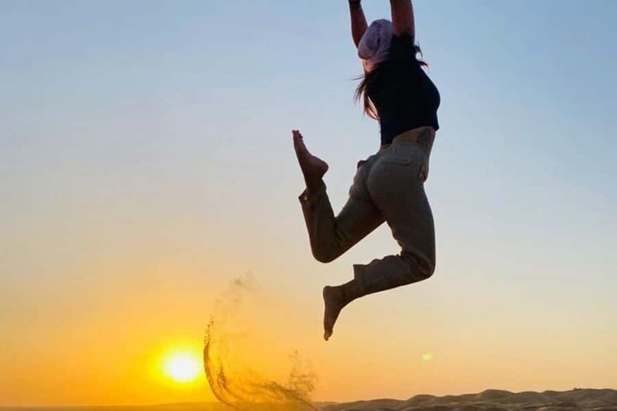 Salalah: Sunset desert safari tour in salalah(private tour) - A tea break in Thumrayt