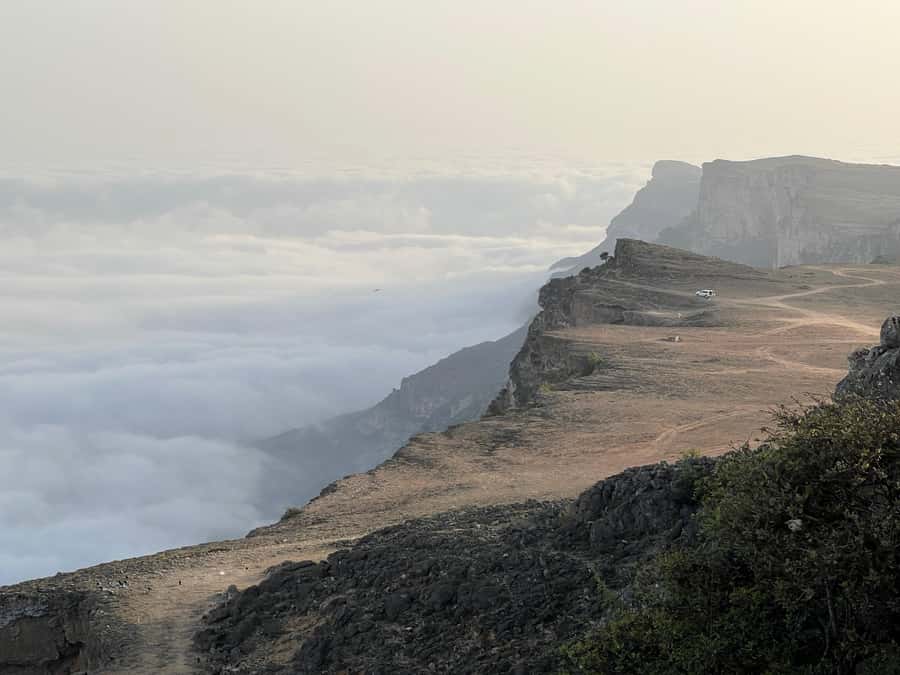 Salalah: Wadi Darbat, Jabal Samhan, Baobab, Mirbat Sand Dune - Guides make the packed schedule work