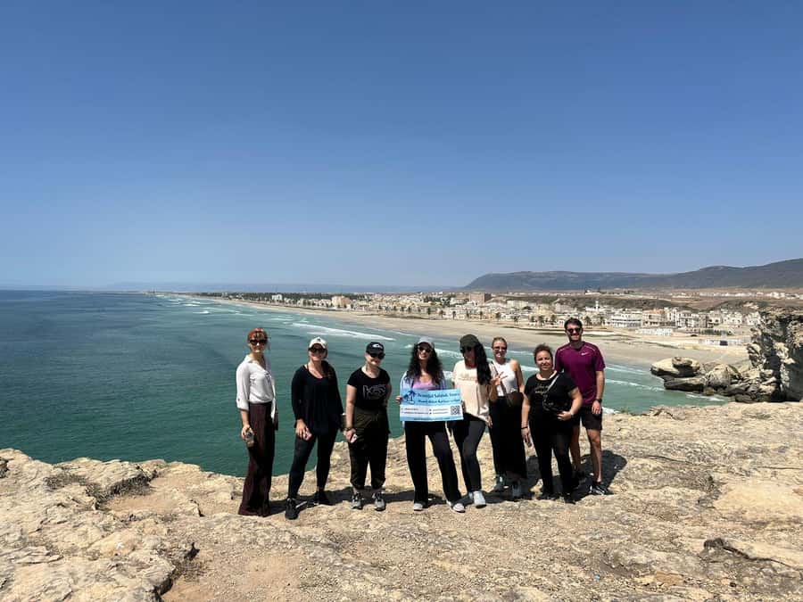 Salalah: Wadi Darbat, Jabal Samhan, Baobab, Mirbat Sand Dune - Taqa begins the day with old Oman