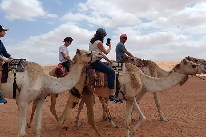 Sharing Tour to Wahiba Sand Desert and Wadi Bani Khalid Full Day - Why this Muscat day trip works