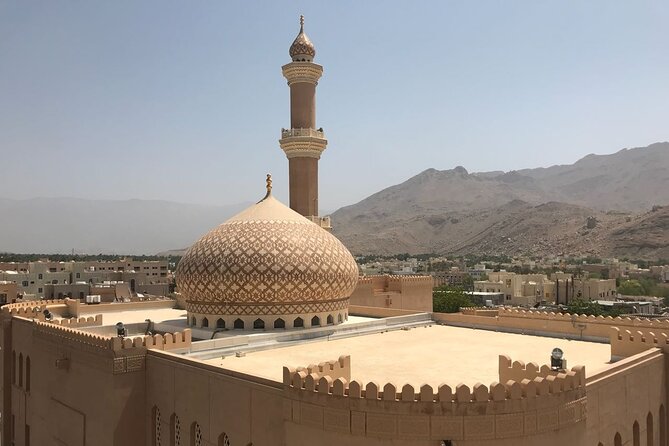 Tour Arwa 3 Days-2 Nights, Oman Tours Package - Wadi Shab: the most active morning