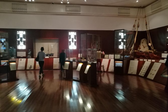 Ultimate Tour - Salalah city highlights - Sultan Qaboos Mosque: start early for the full visit