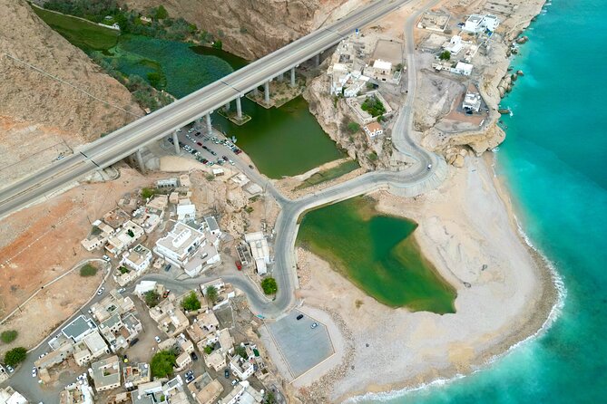 Visit wadishab full day from Musact - Bimmah Sinkhole and the limestone story