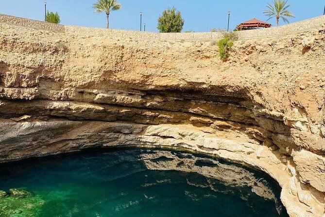 Wadi Shab and Bimmah Sinkhole Private Day Trip+Lunch - What $135 means for value