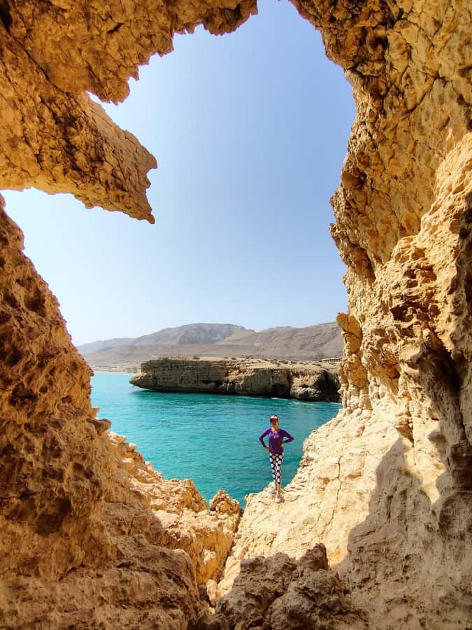 Wadi Shab &Bimmah Sinkhole &Heart shaped Cave &Pebble Beach - Omani coffee, tea, and the ride back