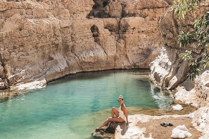 Wadi Shab Coastal Trekking - The walk through Wadi Shab takes about 40 minutes