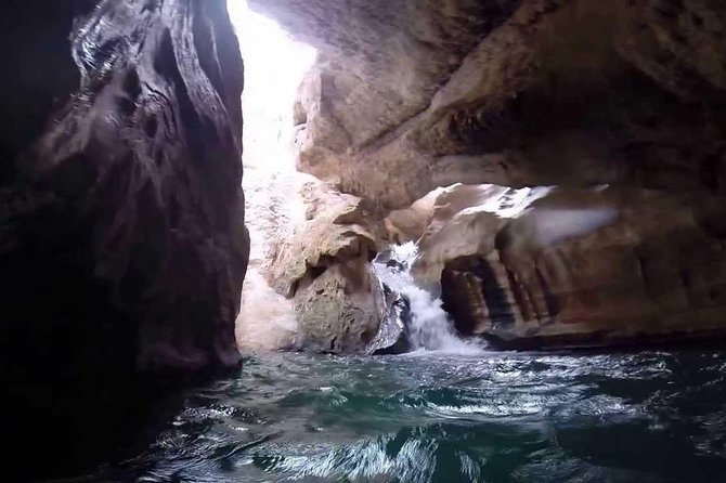 Wadishab and Bhima Sink Hole (Sharing Tours - Who will get the most from this tour