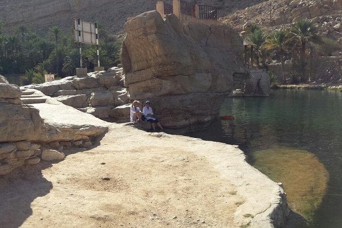 Wahiba Sands Desert Safari 4X4 - Wadi Bani Khalid: pools, caves, and a change of pace