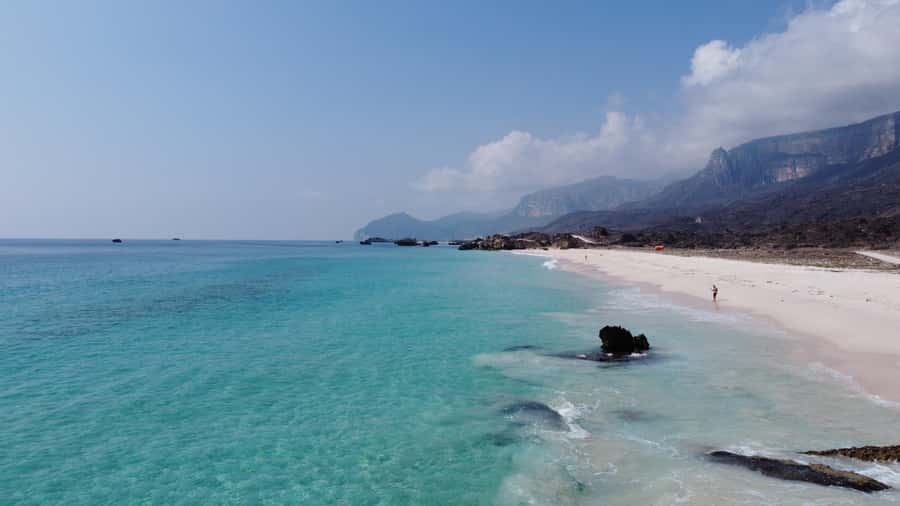 West Salalah Highlights: Coastal Wonders & Scenic Views - Shaat Viewpoint gives you the wide-angle moment